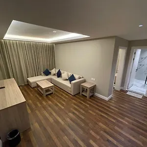تحقق من التوفر